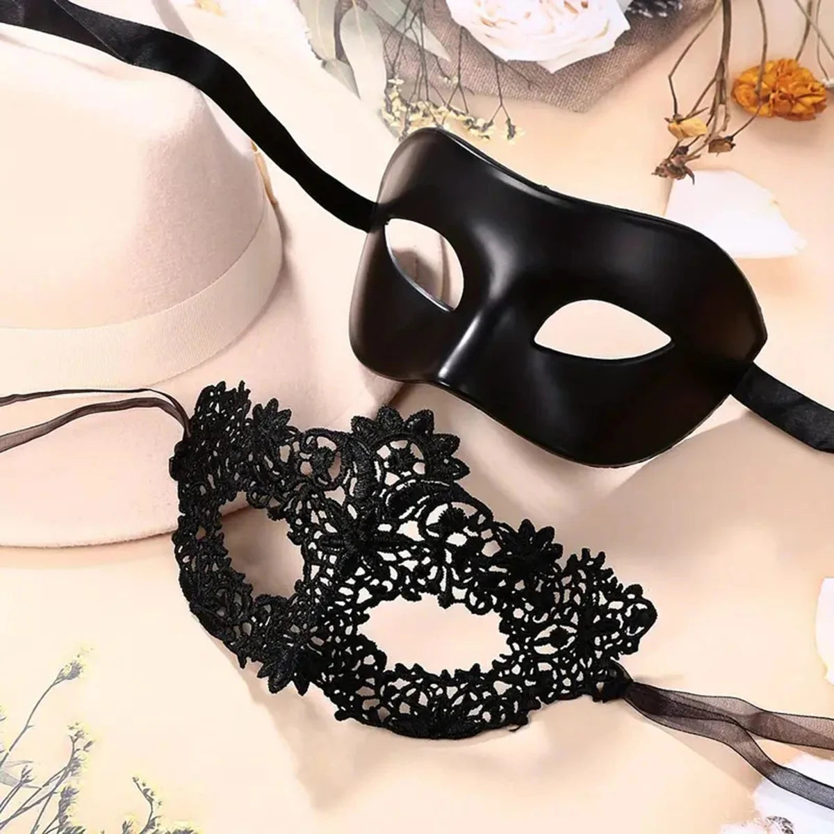 Elegantes Schwarzes Spitzen Masken Set 2 teilig